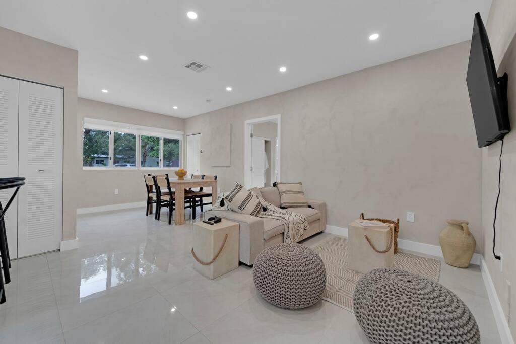 Casa Copal: Relaxing Beach House ฮอลลีวูด ภายนอก รูปภาพ